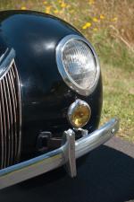 Ford DeLuxe Fordor Sedan 1939 года